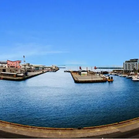 Luxury Center Penthouse - Location شقة