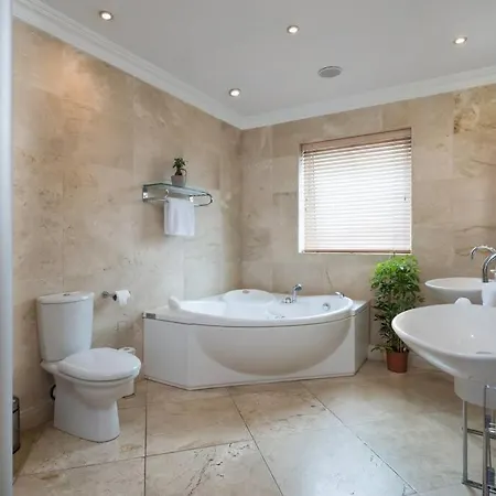 Luxury Center Penthouse - Location Daire Galway