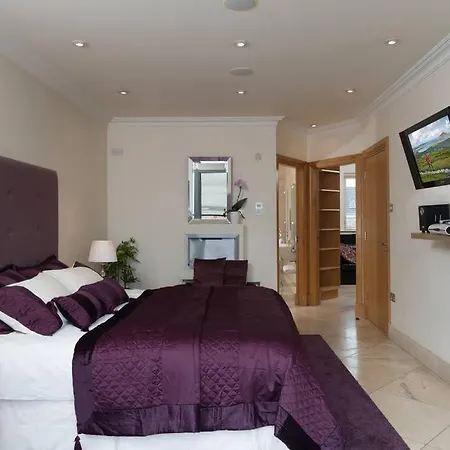 Luxury Center Penthouse - Location Appartement *