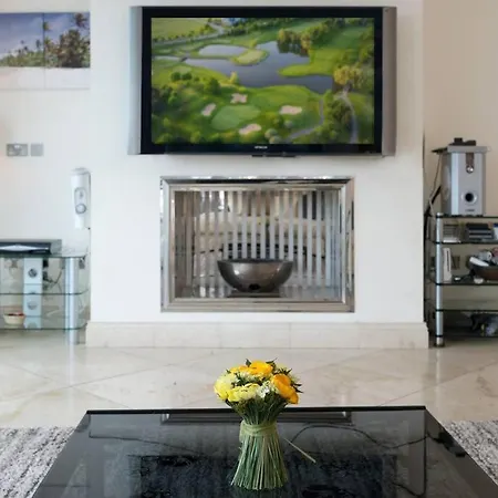 Luxury Center Penthouse - Location شقة