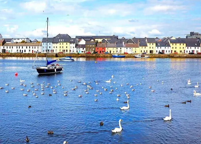 Luxury Center Penthouse - Location * Galway