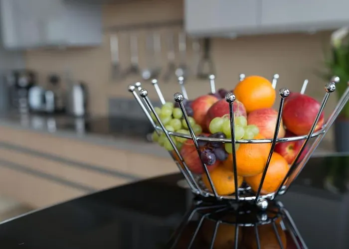 Luxury Center Penthouse - Location *