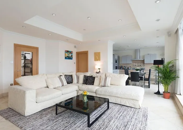 Luxury Center Penthouse - Location Lägenhet *