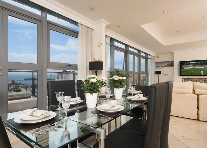 Luxury Center Penthouse - Location * Galway